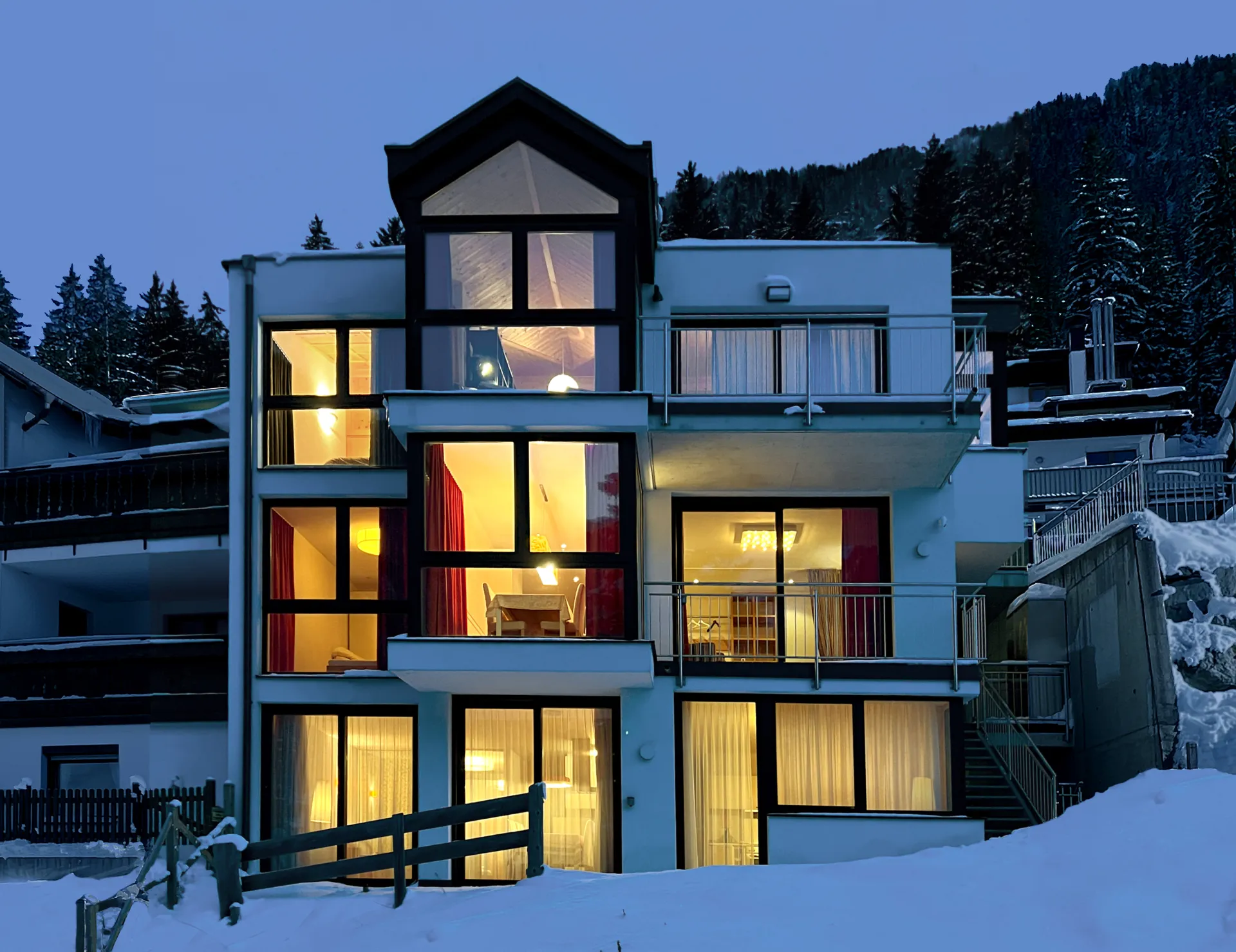 Ischgl - ACLA house - evening
