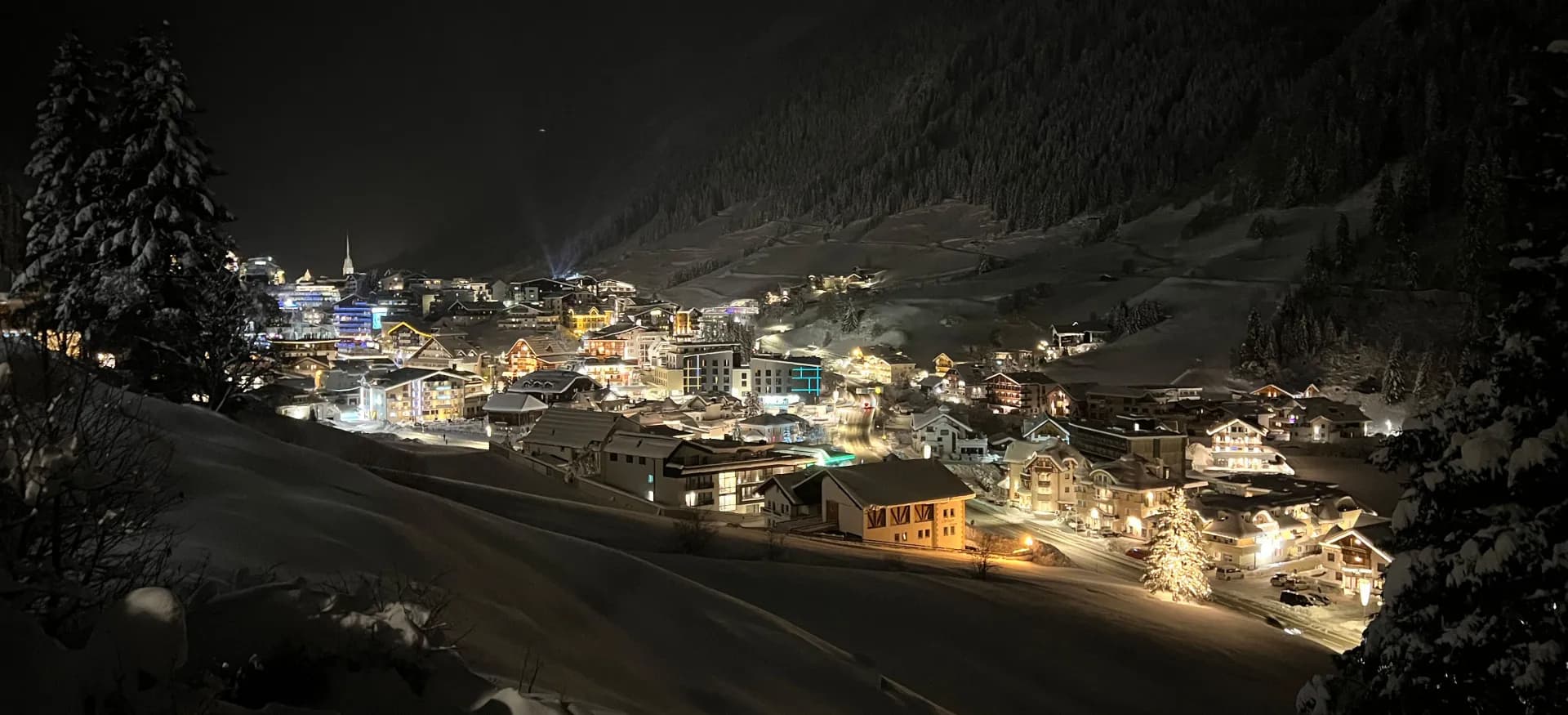 Ischgl at night